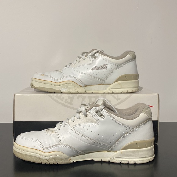 Vintage Womens Avia tennis shoe size 7 all white Y2K streetwear hi top - Picture 5 of 9